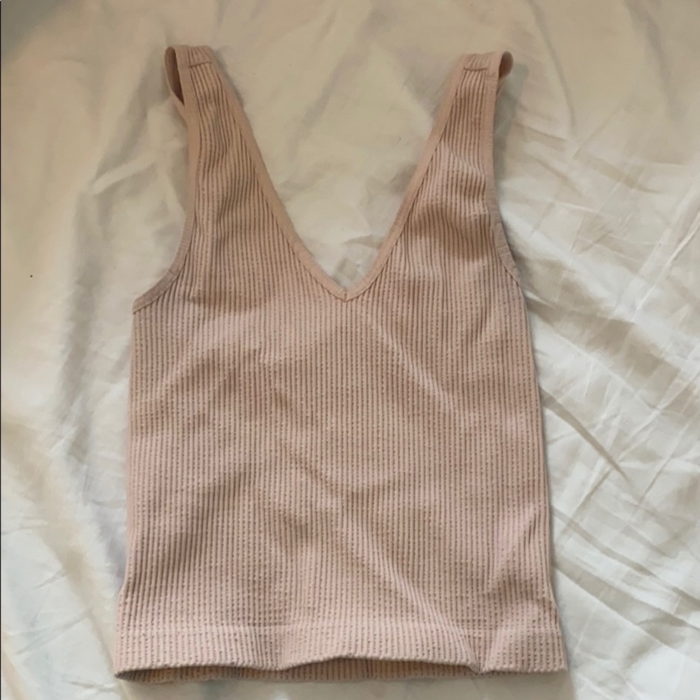 Nikibiki pink crop top